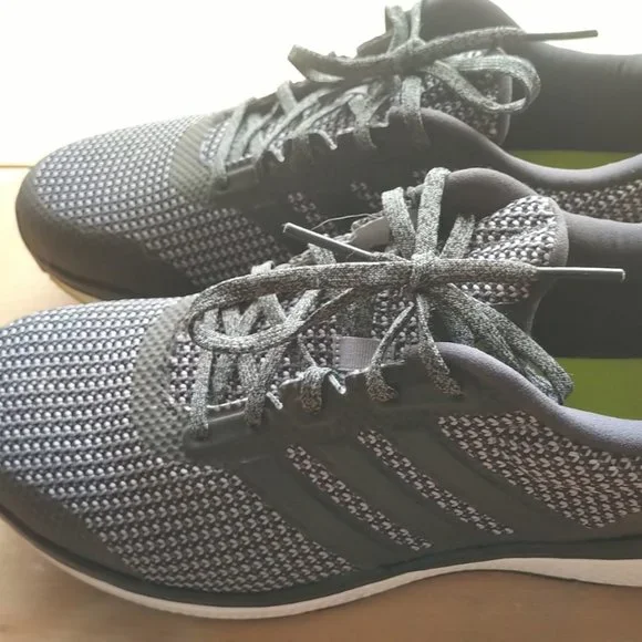 Adidas mana hotsell bounce